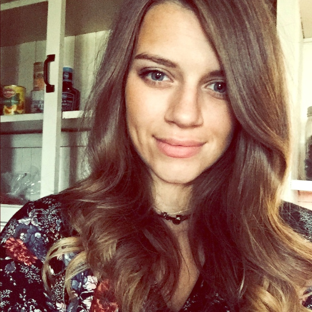 Meet your Posher, Samantha